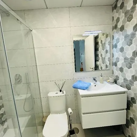 Residencial Alegria 12 Апартаменты Торевьиа